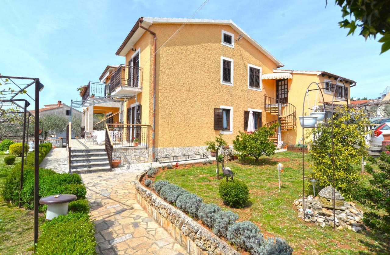Apartment 1021 Fažana Exterior foto